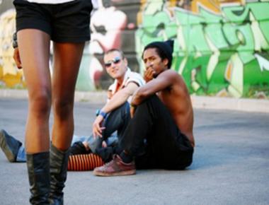 「catcall」是什麼意思？